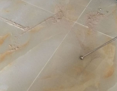 靖宇瓷砖空鼓维修公司分享粘合剂选择不当在瓷砖铺贴过程中可能导致以下问题
